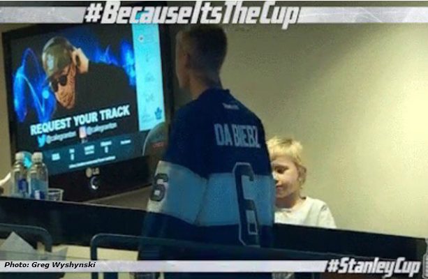 Justin Beiber Shows His True Personality with Personalized Jersey